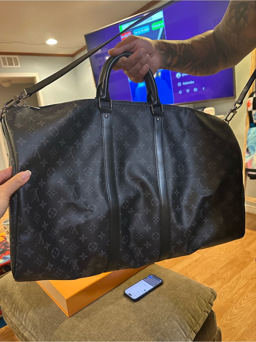 Louis Vuitton Black Monogram Black Eclipse Bandolier Keepall 55 - Picture 2 of 12